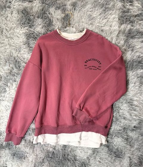 สเวตเตอร์มือสอง  รูปที่ 15