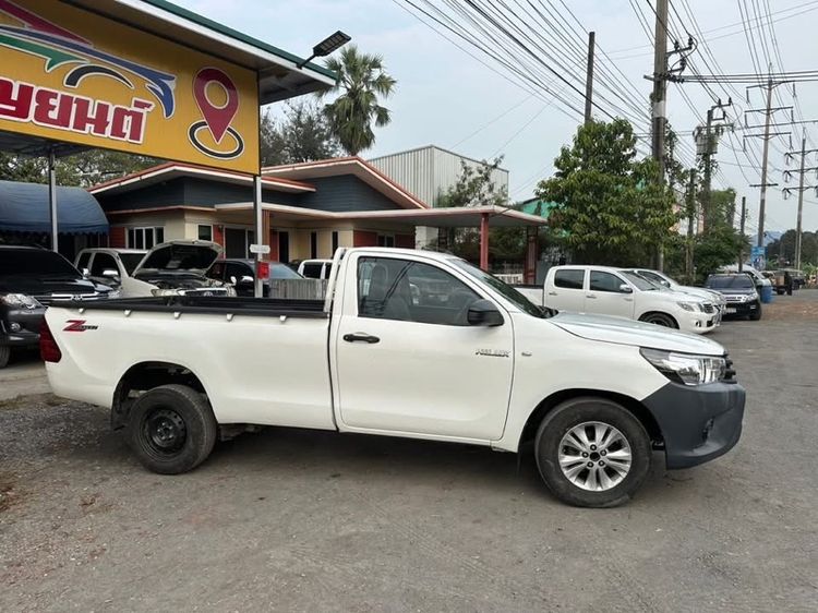 Toyota Hilux Revo 2018 2.4 J Pickup ดีเซล ไม่ติดแก๊ส เกียร์ธรรมดา ขาว รูปที่ 2
