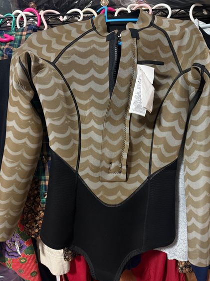 billabong long sleeve spring suit มือ1 รูปที่ 4