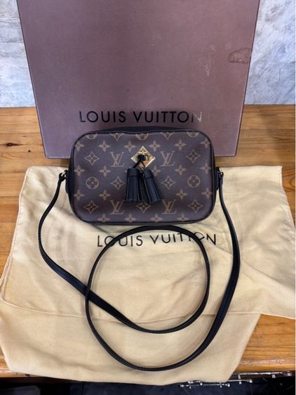 LOUIS VUITTON Monogram Saintonge แท้ รูปที่ 2