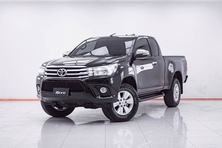 รถ Toyota Hilux Revo 2.4 E Prerunner สี ดำ