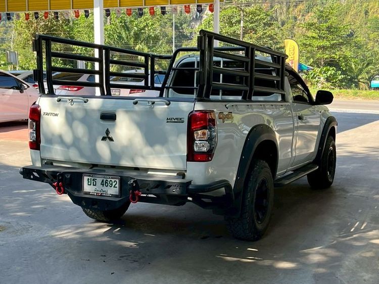 Mitsubishi Triton 2022 2.4 GL 4WD Pickup ดีเซล ไม่ติดแก๊ส เกียร์อัตโนมัติ ขาว รูปที่ 4