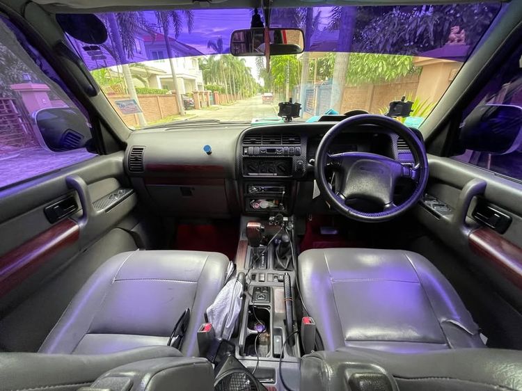 Isuzu Trooper 1995 3.2 XS 4WD Utility-car เบนซิน LPG เกียร์อัตโนมัติ รูปที่ 4