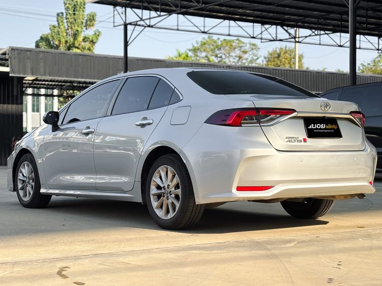 Toyota Altis 2020 1.6 G Sedan เบนซิน ไม่ติดแก๊ส เกียร์อัตโนมัติ บรอนซ์เงิน รูปที่ 4