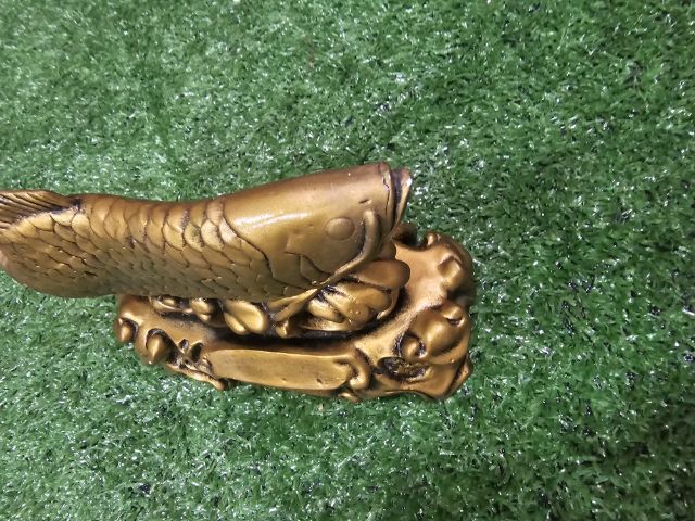 ของแต่งบ้าน​มงคล​ ปลามังกรทองนำโชค เสริมฮวงจุ้ย รูปที่ 4