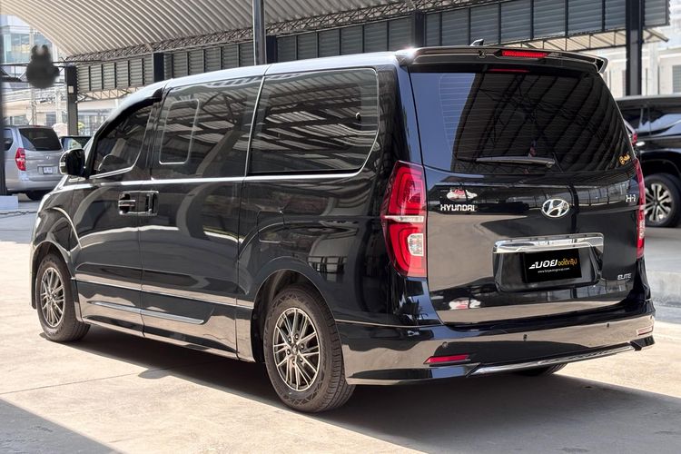 Hyundai H-1  2019 2.5 Elite Utility-car ดีเซล ไม่ติดแก๊ส เกียร์อัตโนมัติ ดำ รูปที่ 4