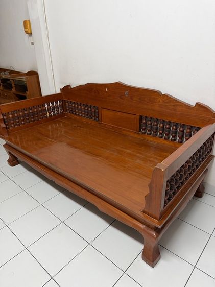 เก้าอี้ไม้แบบใหญ่ รูปที่ 3