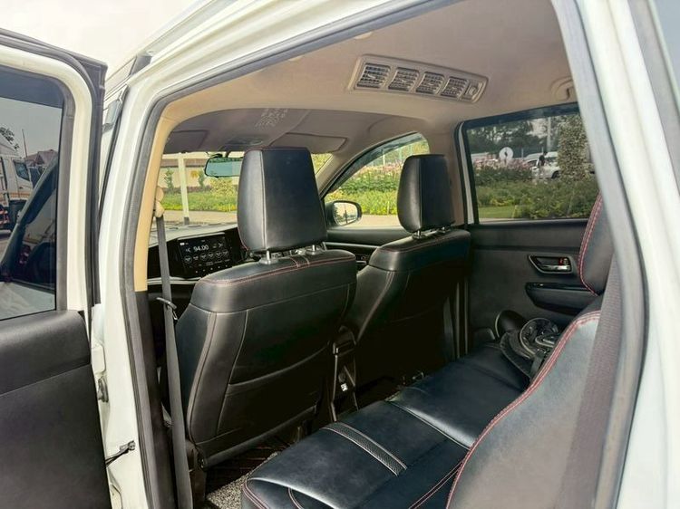 Suzuki XL7 2020 1.5 GLX Utility-car เบนซิน ไม่ติดแก๊ส เกียร์อัตโนมัติ ขาว รูปที่ 2