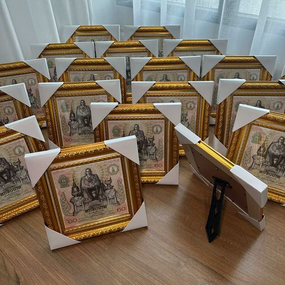 ธนบัตร60บาท ที่ระลึกปี2530 ใส่กรอบรูป9x9นิ้ว  ของขวัญไหว้ผู้ใหญ่หรือของขวัญงานมงคลเทศกาลต่างๆ รูปที่ 3