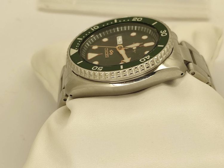 SEIKO 5 SPORT NEW LOGO รหัส SRPD61K1  น้อง HULK เขียว  รูปที่ 8