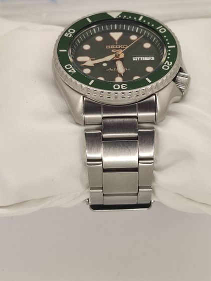 SEIKO 5 SPORT NEW LOGO รหัส SRPD61K1  น้อง HULK เขียว  รูปที่ 4