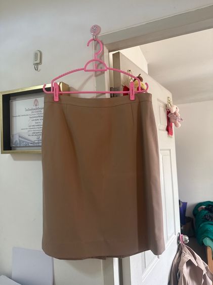 ชุดข้าราชการครู กากี ผู้หญิง ทรงสมัย