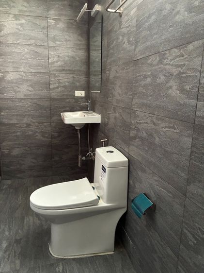 ตกแต่งครบ บ้านเช่า บ้านเดี่ยวสองชั้น 100 ตร.ว. 3 เหม่งจ๋าย รัชดา สุทธิสาร ซอย 20 มิถุนา รูปที่ 2