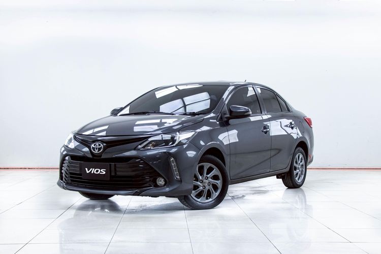 Toyota Vios 2021 1.5 Mid Sedan เบนซิน ไม่ติดแก๊ส เกียร์อัตโนมัติ เทา รูปที่ 4