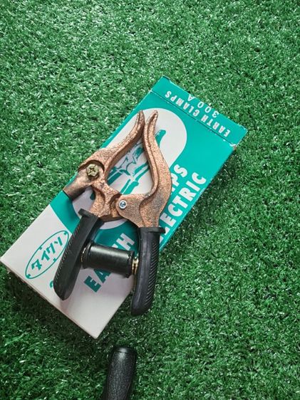 แคล้มจากชิ้นงานขนาด 300 แอมป์​