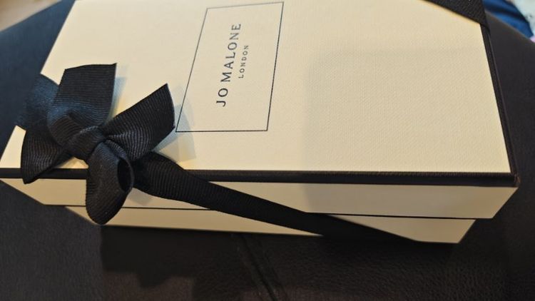Jo Malone London Oud Bergamot intense50ml.  และ Loreal revitalist pro retinal big set รูปที่ 5