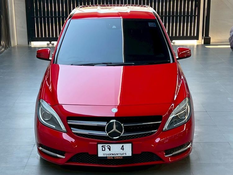 Mercedes-Benz B-Class 2012 B180 Sedan เบนซิน ไม่ติดแก๊ส เกียร์อัตโนมัติ แดง รูปที่ 3