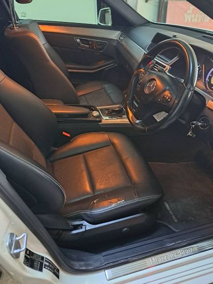 Mercedes-Benz E-Class 2011 E200 Sedan เบนซิน ไม่ติดแก๊ส เกียร์อัตโนมัติ ขาว รูปที่ 3