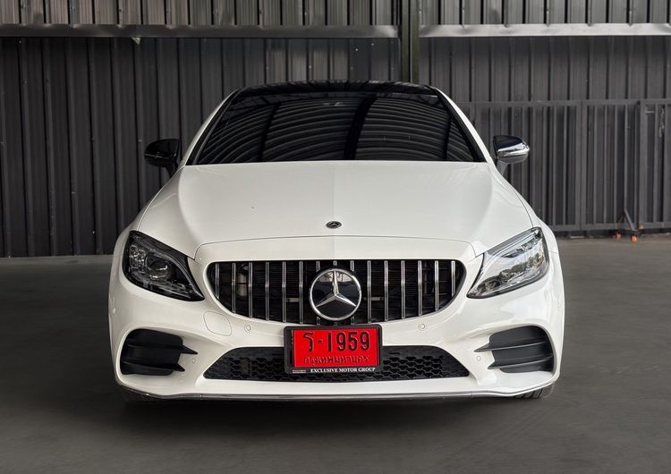 Mercedes-Benz C-Class 2023 C200 Sedan เบนซิน ไม่ติดแก๊ส เกียร์อัตโนมัติ ขาว รูปที่ 2