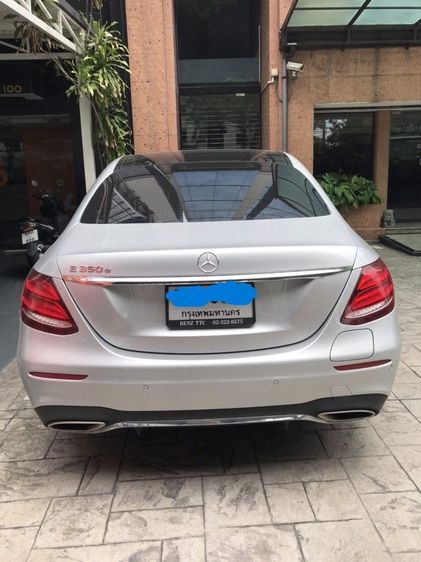 Mercedes-Benz E-Class 2017 E350 Sedan ไฮบริด ไม่ติดแก๊ส เกียร์อัตโนมัติ เทา รูปที่ 4