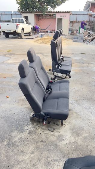 เบาะรถตู้โตโยต้า รูปที่ 7