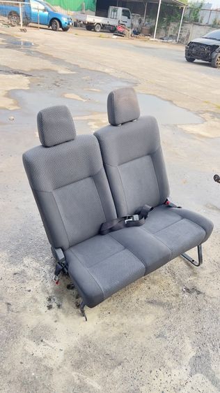 เบาะรถตู้โตโยต้า รูปที่ 4