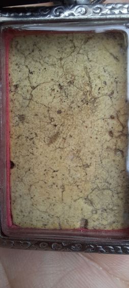 พระสมเด็จวัดระฆังพิมพ์เส้นด้าย รูปที่ 2