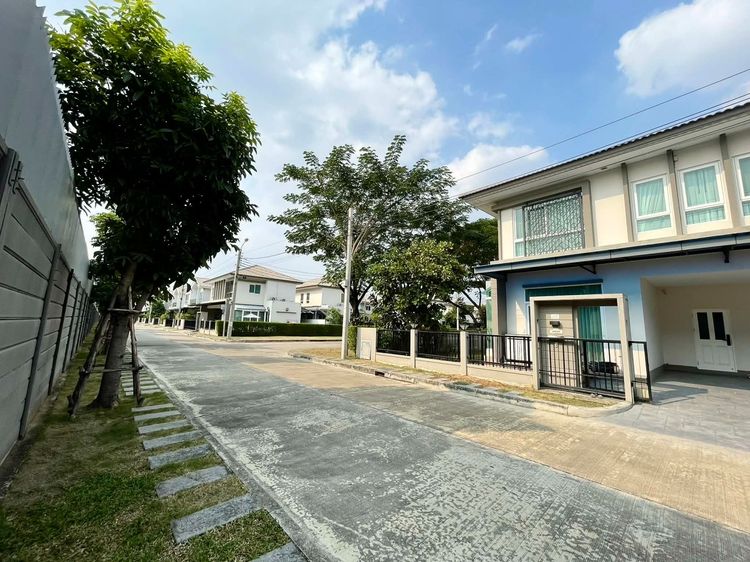 มีบางส่วน ขายบ้านเดี่ยว 2 ชั้น คาซ่าวิลล์ ดอนเมือง - สรงประภา หลังมุม พร้อมอยู่ ใกล้สนามบินดอนเมือง รูปที่ 2