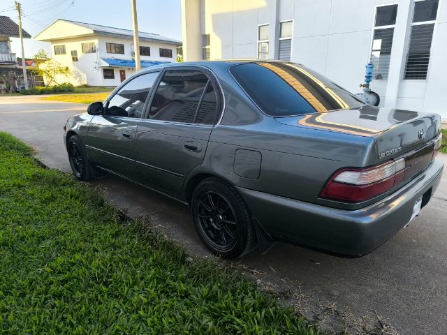 Toyota Corolla 1995 1.6 GXi Sedan เบนซิน ไม่ติดแก๊ส เกียร์อัตโนมัติ เทา รูปที่ 2