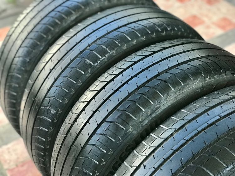 ยาง185 60 15 ของBRIDGESTONE ปี2019 สภาพดี ใช้งานน้อย ไม่เคยปะ ดอกยางสวย เนื้อยางยังนิ่ม ใช้งานดีปกติ