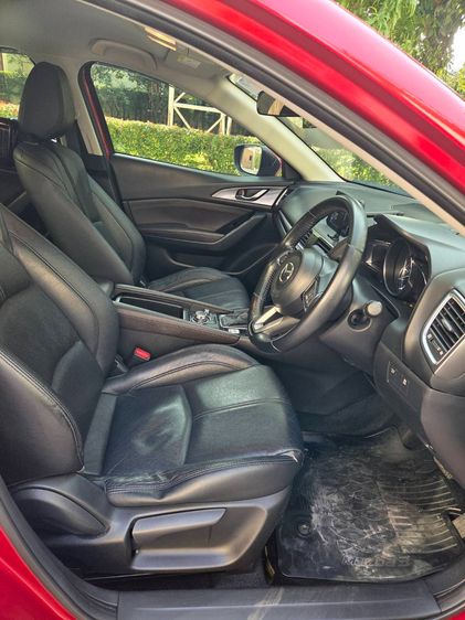 Mazda Mazda3 2017 2.0 S Sports Sedan เบนซิน ไม่ติดแก๊ส เกียร์อัตโนมัติ แดง รูปที่ 2