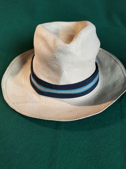 ขอขายหมวกปีกยี่ห้อ Genuine panama hat รุ่น hat of Cain.Hand made in Ecuador.แท้ ไซส์ 59 สภาพยังสวยและยังใหม่สะอาด รูปที่ 8