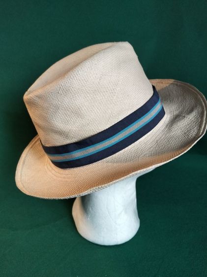 ขอขายหมวกปีกยี่ห้อ Genuine panama hat รุ่น hat of Cain.Hand made in Ecuador.แท้ ไซส์ 59 สภาพยังสวยและยังใหม่สะอาด รูปที่ 6