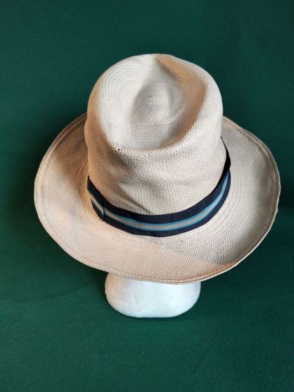 ขอขายหมวกปีกยี่ห้อ Genuine panama hat รุ่น hat of Cain.Hand made in Ecuador.แท้ ไซส์ 59 สภาพยังสวยและยังใหม่สะอาด รูปที่ 7