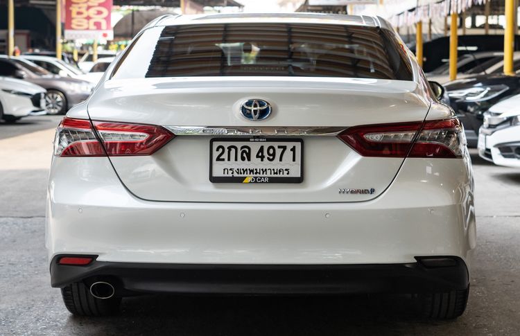 Toyota Camry 2020 2.5 HV Premium Sedan ไฮบริด ไม่ติดแก๊ส เกียร์อัตโนมัติ ขาว รูปที่ 4