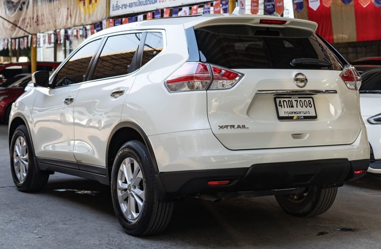Nissan X-Trail 2015 2.0 E Utility-car เบนซิน ไม่ติดแก๊ส เกียร์อัตโนมัติ ขาว รูปที่ 3