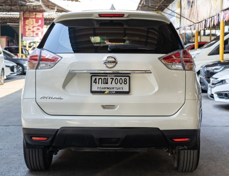 Nissan X-Trail 2015 2.0 E Utility-car เบนซิน ไม่ติดแก๊ส เกียร์อัตโนมัติ ขาว รูปที่ 4
