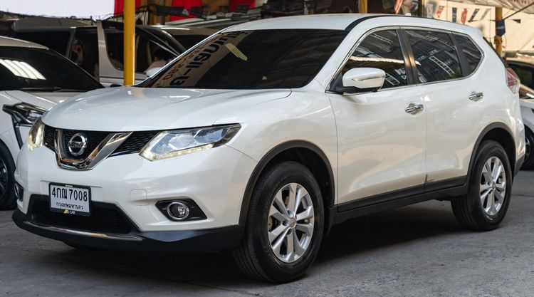 Nissan X-Trail 2015 2.0 E Utility-car เบนซิน ไม่ติดแก๊ส เกียร์อัตโนมัติ ขาว รูปที่ 2
