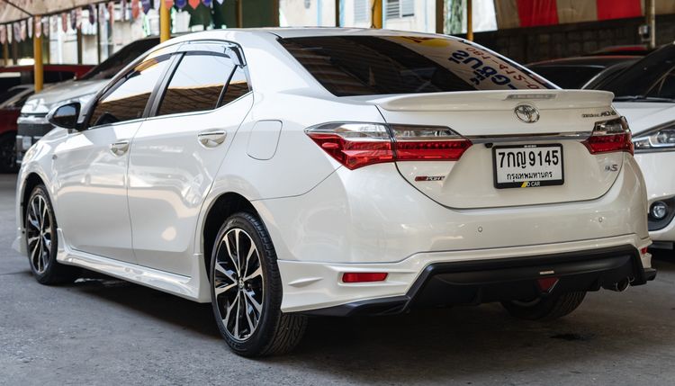 Toyota Altis 2018 1.8 Esport Sedan เบนซิน ไม่ติดแก๊ส เกียร์อัตโนมัติ ขาว รูปที่ 3