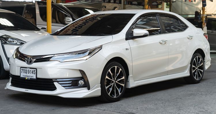 Toyota Altis 2018 1.8 Esport Sedan เบนซิน ไม่ติดแก๊ส เกียร์อัตโนมัติ ขาว รูปที่ 2