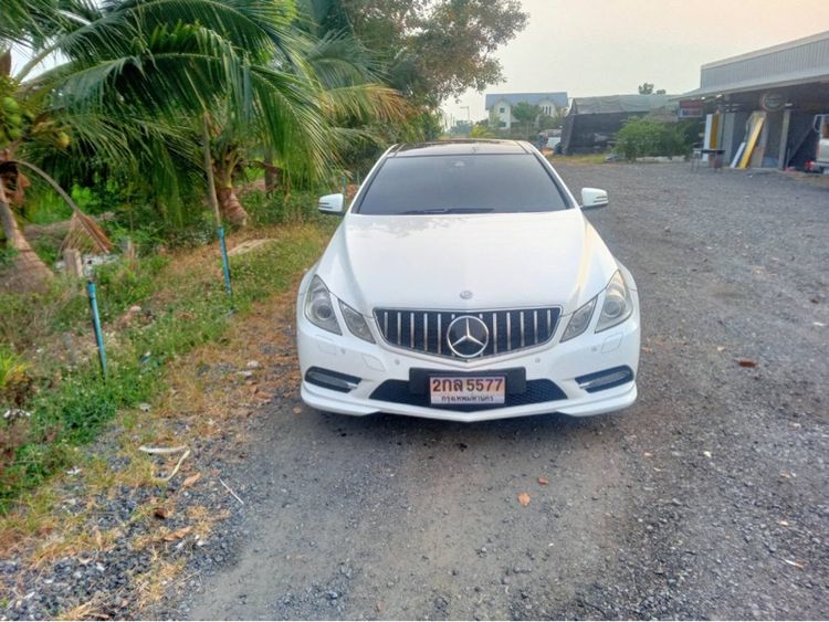 Mercedes-Benz E-Class 2013 E200 Sedan เบนซิน ไม่ติดแก๊ส เกียร์อัตโนมัติ ขาว รูปที่ 3