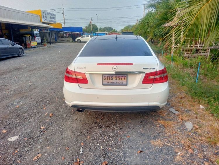 Mercedes-Benz E-Class 2013 E200 Sedan เบนซิน ไม่ติดแก๊ส เกียร์อัตโนมัติ ขาว รูปที่ 4