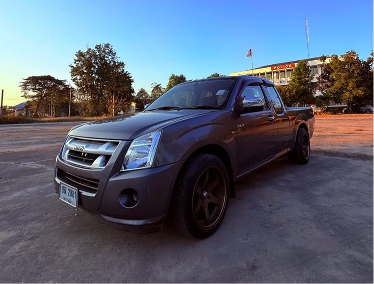 Isuzu D-MAX 2010 2.5 SX Platinum Pickup ดีเซล ไม่ติดแก๊ส เกียร์ธรรมดา เทา รูปที่ 3