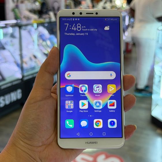 อื่นๆ 32 GB Huawei Y9 2018 สีทอง เครื่องศูนย์ สภาพสวยมาก จอ5.93นิ้ว แรม3รอม32 Kirin659 กล้องคู่หลัง❤️❤️