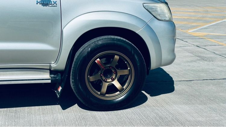 Toyota Hilux Vigo Champ 2013 Double Cab 2.5 E Prerunner Pickup ดีเซล ไม่ติดแก๊ส เกียร์อัตโนมัติ บรอนซ์เงิน รูปที่ 3