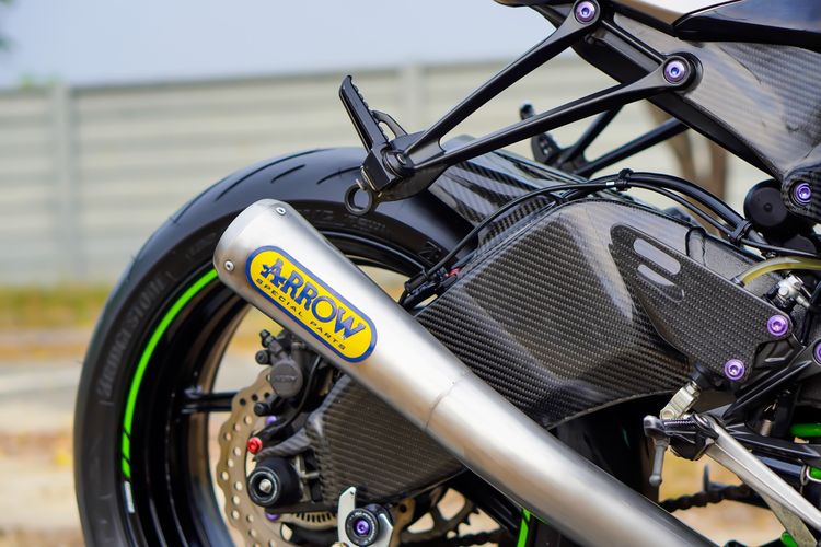 KAWASAKI ZX-6R ABS ปี 2019 เริ่มต้นฟรีดาวน์ พร้อมของแต่งจัดเต็ม รูปที่ 8