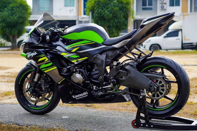 KAWASAKI ZX-6R ABS ปี 2019 เริ่มต้นฟรีดาวน์ พร้อมของแต่งจัดเต็ม รูปที่ 17