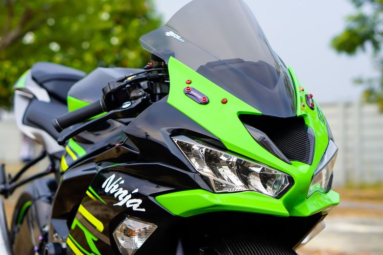 KAWASAKI ZX-6R ABS ปี 2019 เริ่มต้นฟรีดาวน์ พร้อมของแต่งจัดเต็ม รูปที่ 3