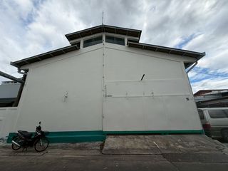 รหัส PNB019 🏭 โกดังให้เช่า 1 ชั้น 225 ตร.ม. นนทบุรี – แคราย