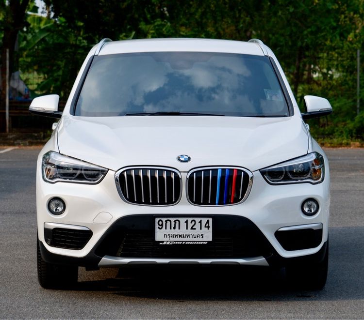 BMW X1 2020 2.0 sDrive18d xLine Sedan ดีเซล ไม่ติดแก๊ส เกียร์อัตโนมัติ ขาว รูปที่ 2